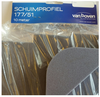 10 meter schuimprofiel voor golfplaat type F 177/51 mm